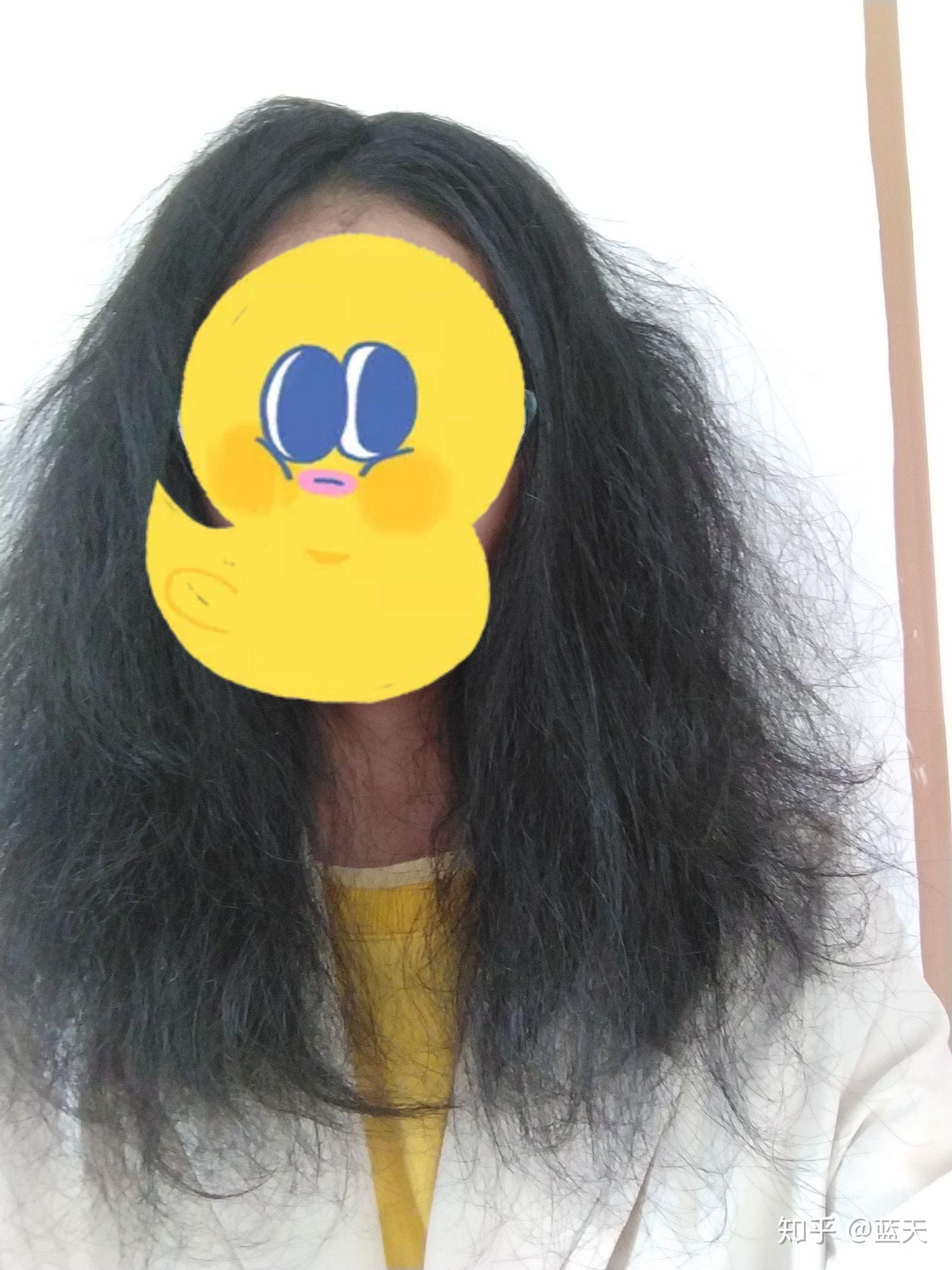 女生发质干粗硬还炸毛怎样可以改善