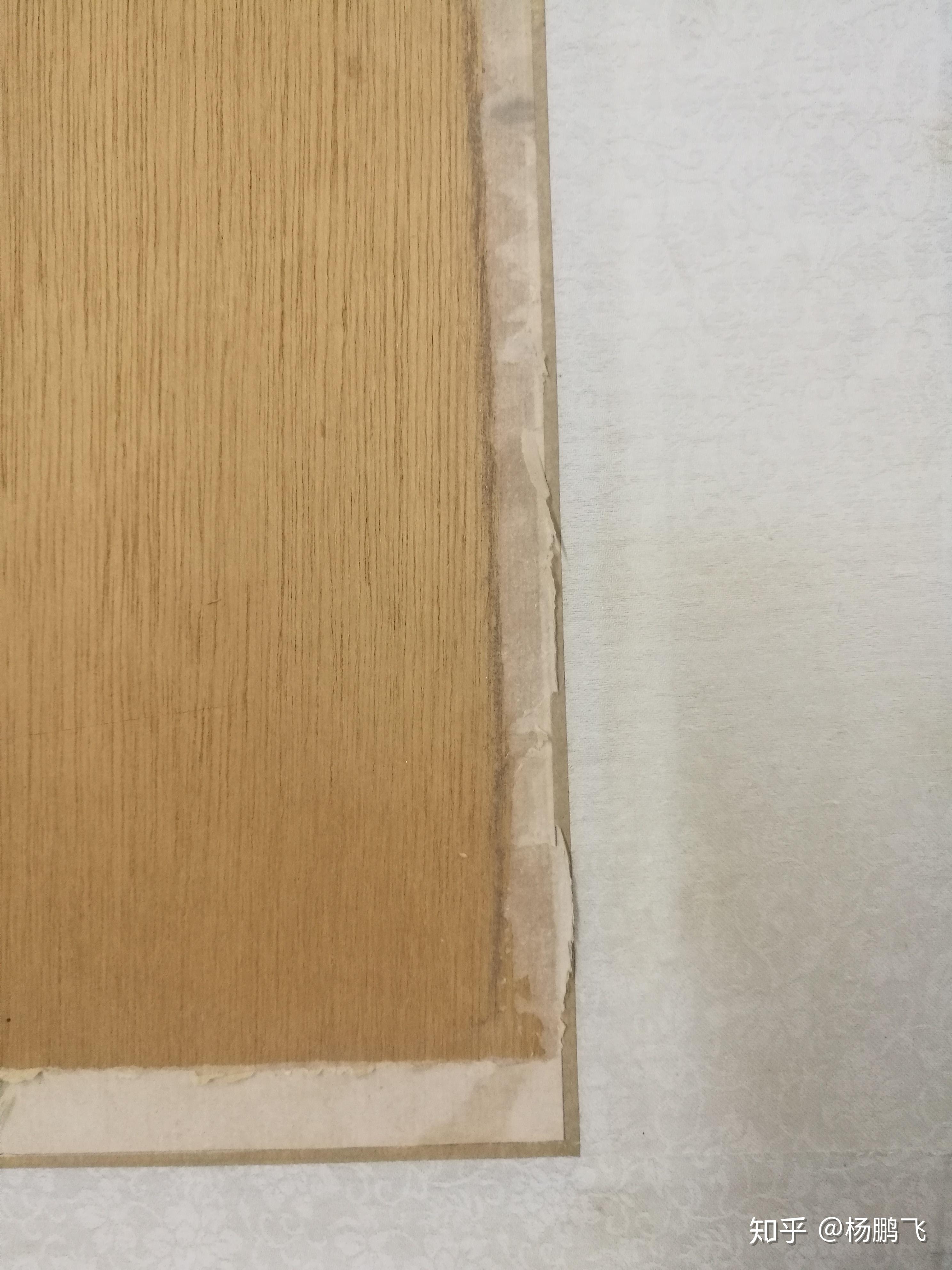 请裱画师不要再做这种类似愚蠢的动作,是偷工减料,是欺骗顾客.
