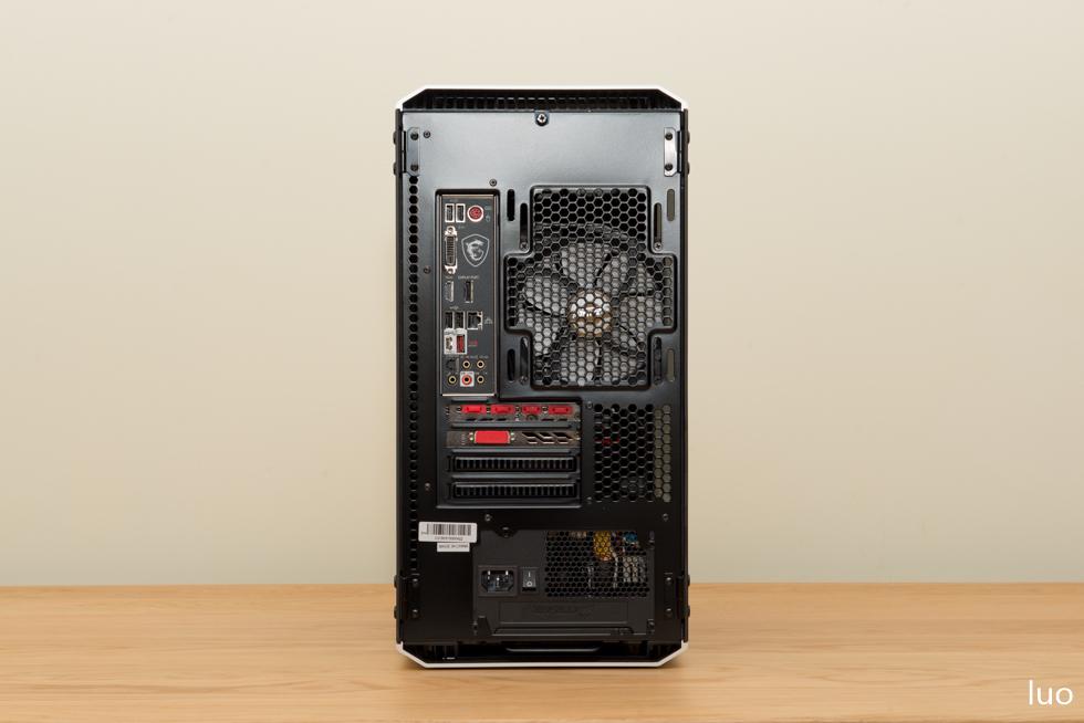 性价比吃鸡のrgb钢炮主机追风者314etg装机作业