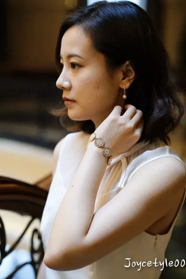 婚礼穿搭│高铁二等座咨询民工教你如何出席他人婚礼看起来月薪五万