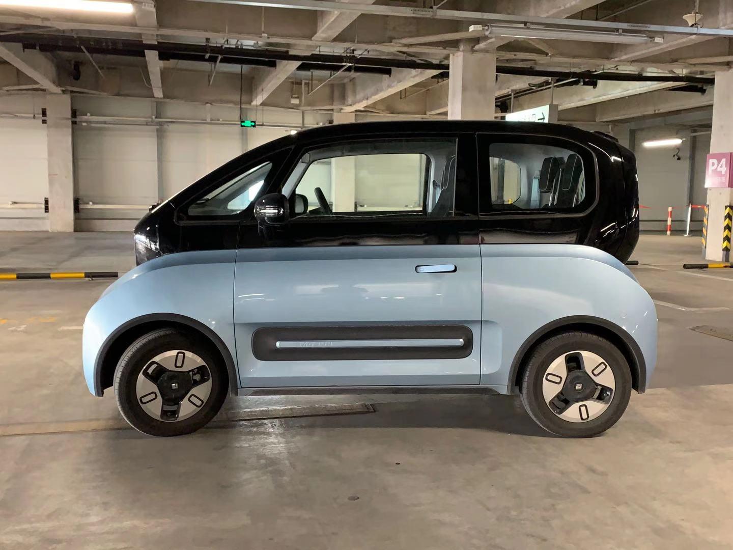 新宝骏e300plus能上牌的老头乐还是有实力的代步车