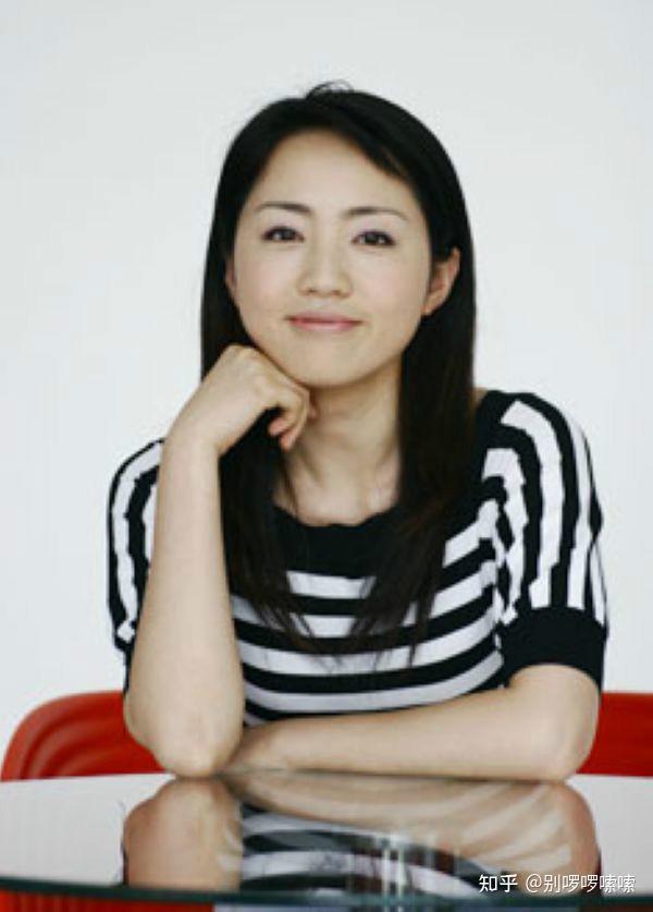“天气预报”杨丹:40岁高龄产子,主持26年容貌还宛如少女 - 知乎