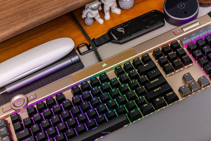 海盗船 k100-rgb-se 璀璨金 新款opx光轴pbt机械键盘开箱把玩 - 知乎