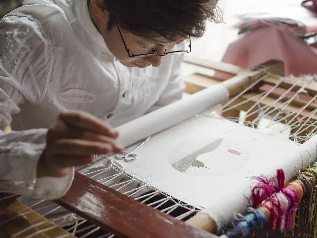 佛系刺绣风或将引领传统手艺新潮流