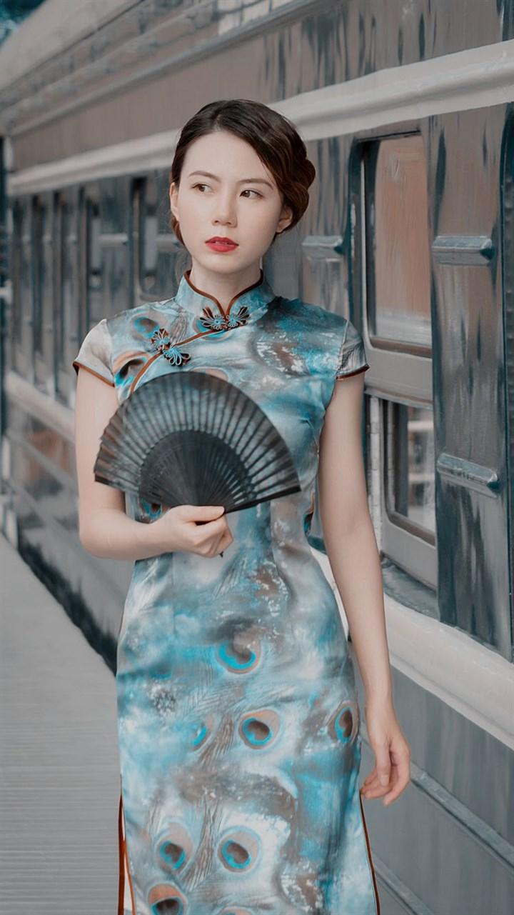 行走在充满爱的教室