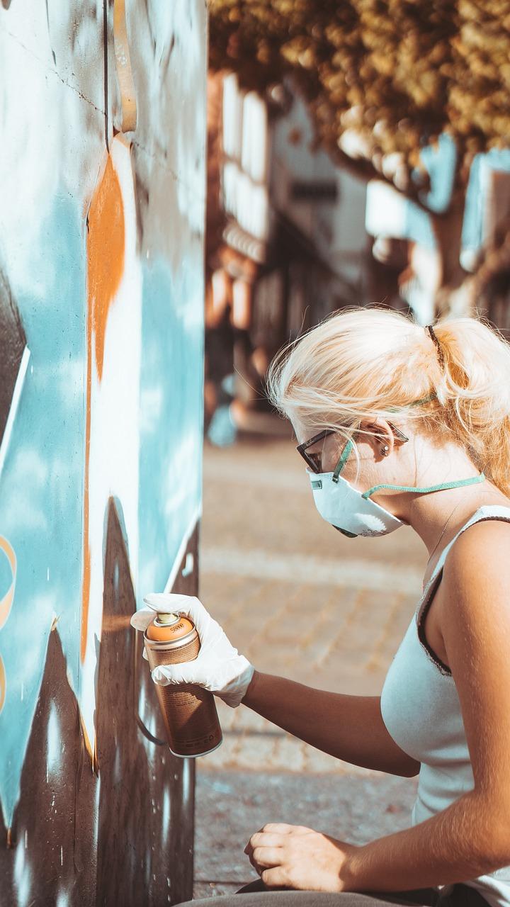 卫生间墙角防水方法