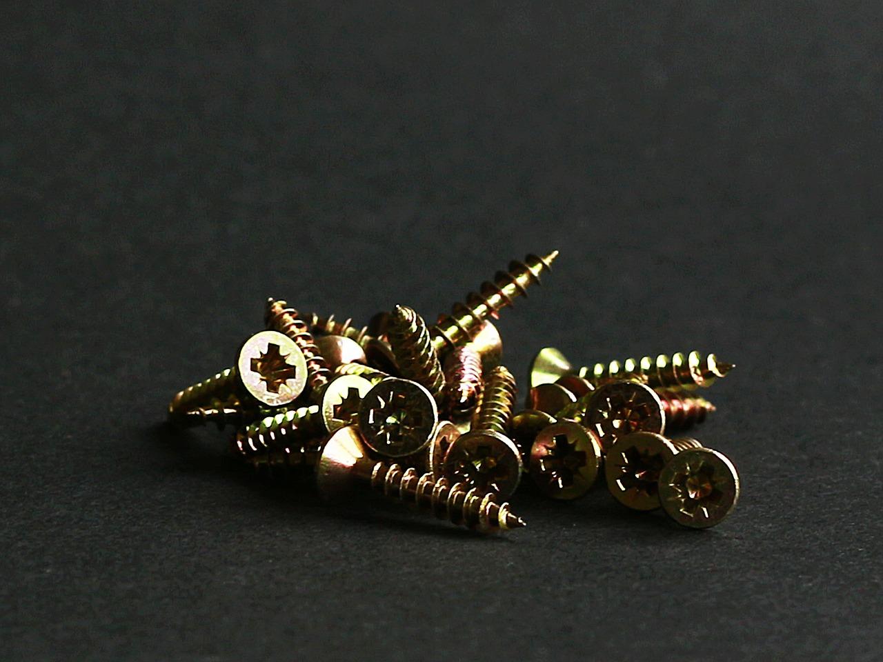 十字螺母拧花了怎么办