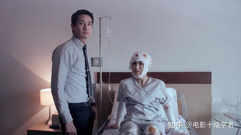 电影:胆小勿入!天生拥有阴阳眼的男孩