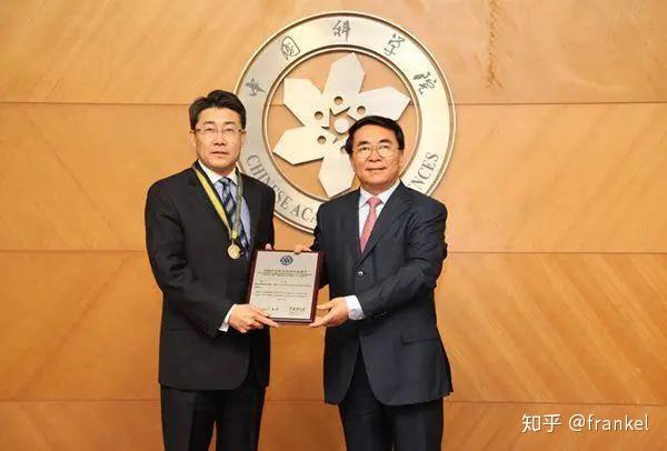 高福院士传——从科研巨人到疫情风暴眼 - 知乎