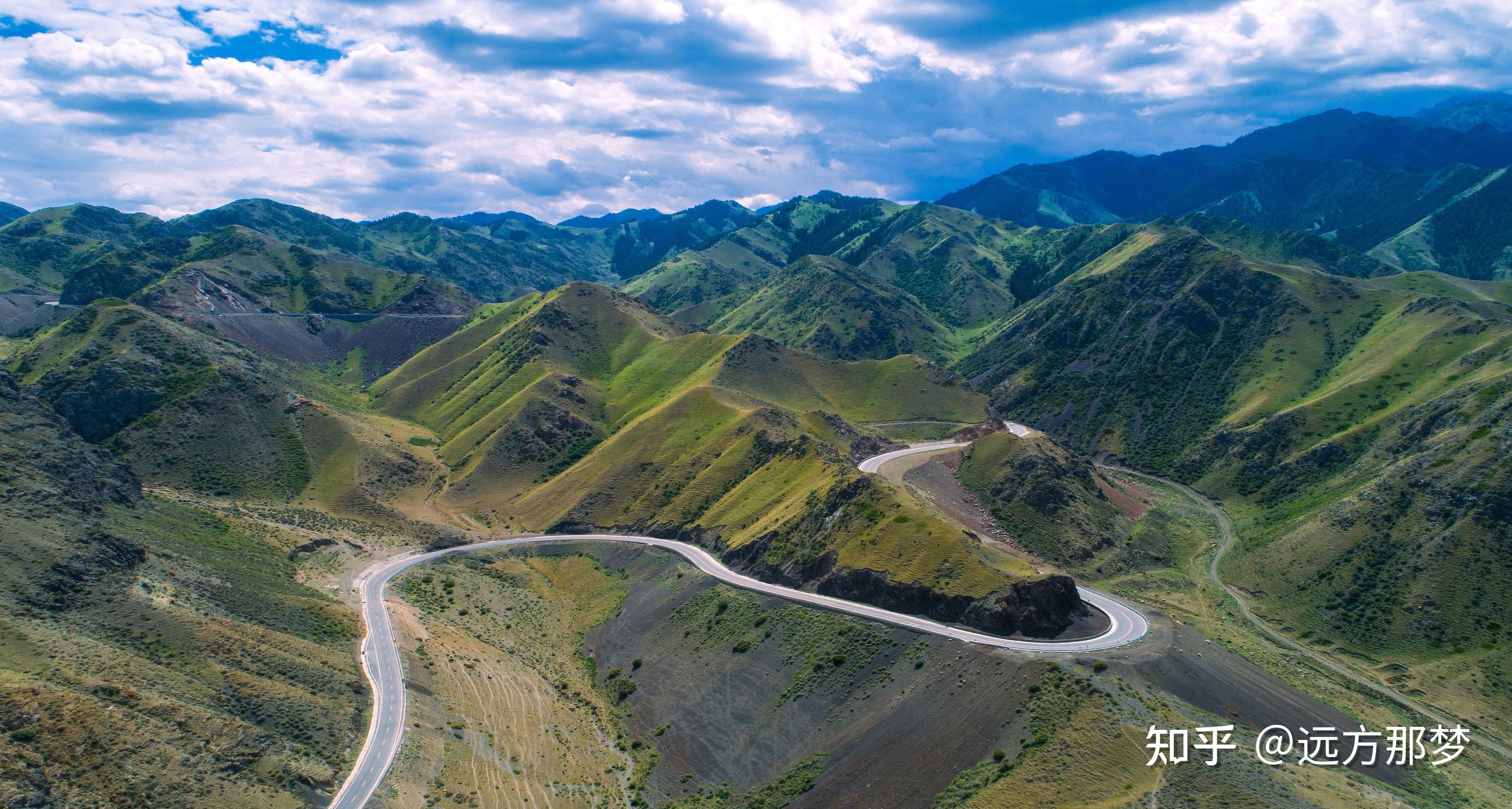 獨庫公路的起始點是獨山子,自北向南終點為庫車市,幅員遼闊的地緣環境