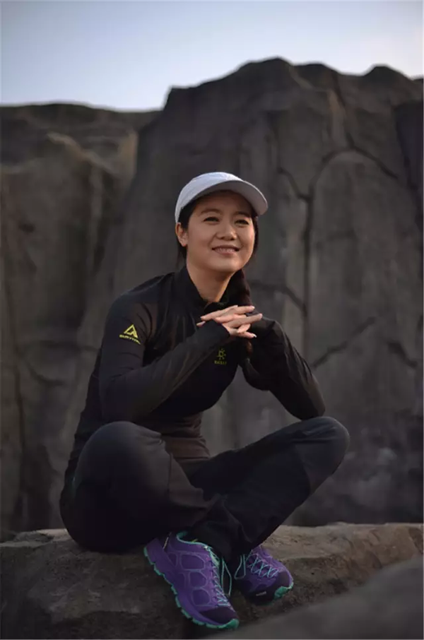 登山者罗静和她的13座8000米