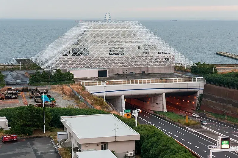 沉东京湾图片