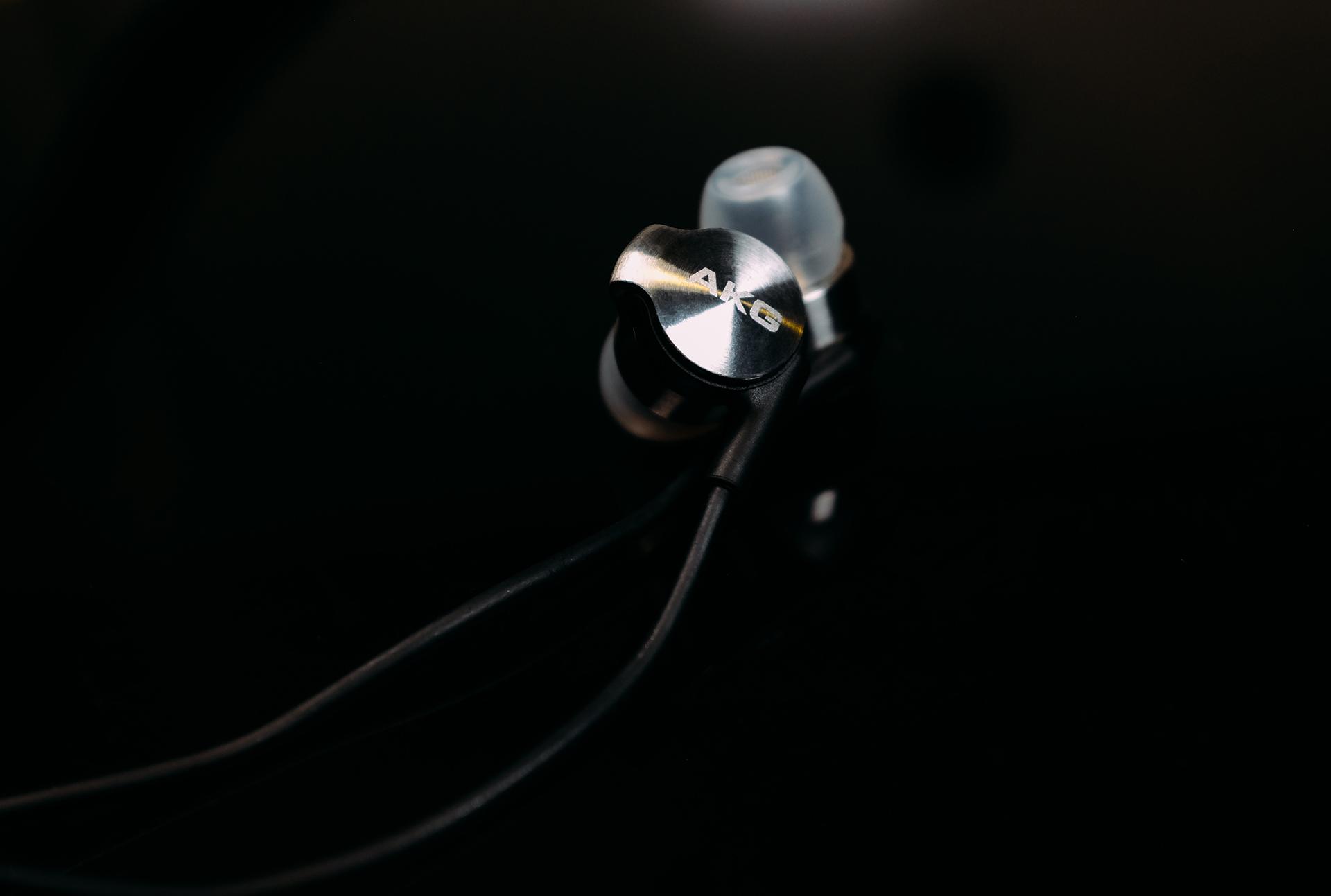 K3003 声以载道-AKG K3003入耳耳机测评 外观篇 - 知乎