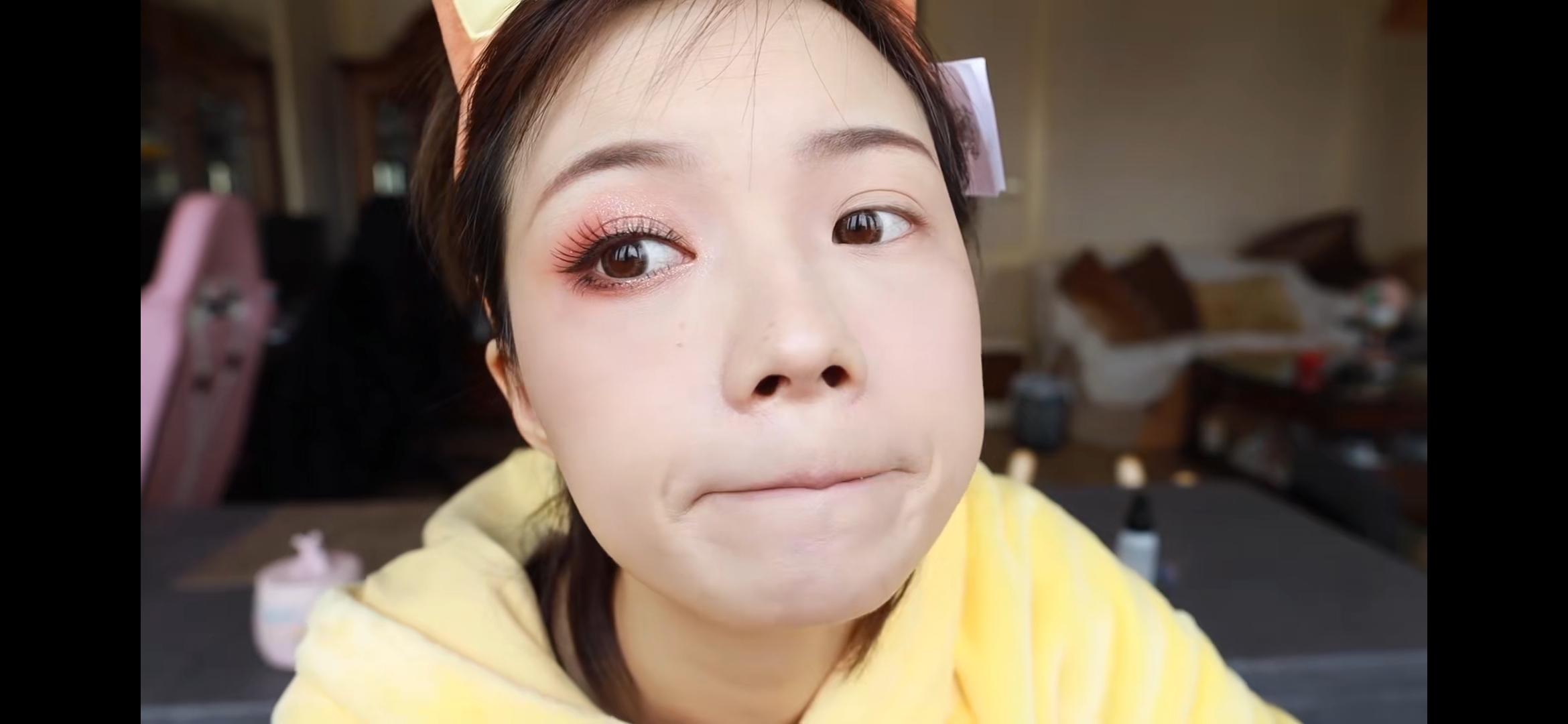 怎么看待党妹给王冰冰化妆引网友不满?