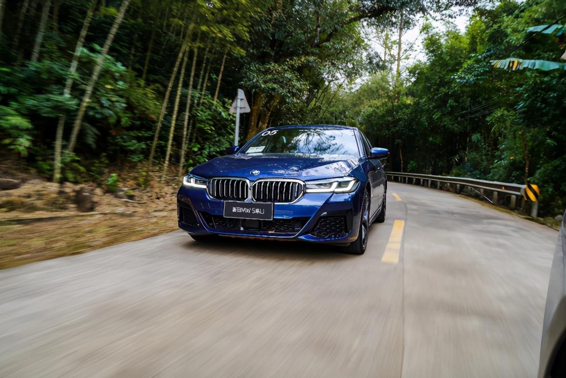 bye天使眼试驾新宝马5系