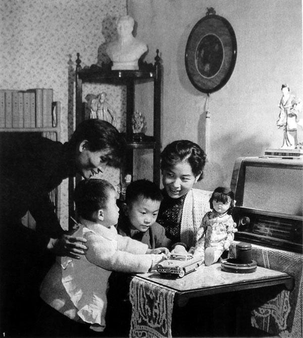 "黄梅戏宗师"严凤英有多悲情?