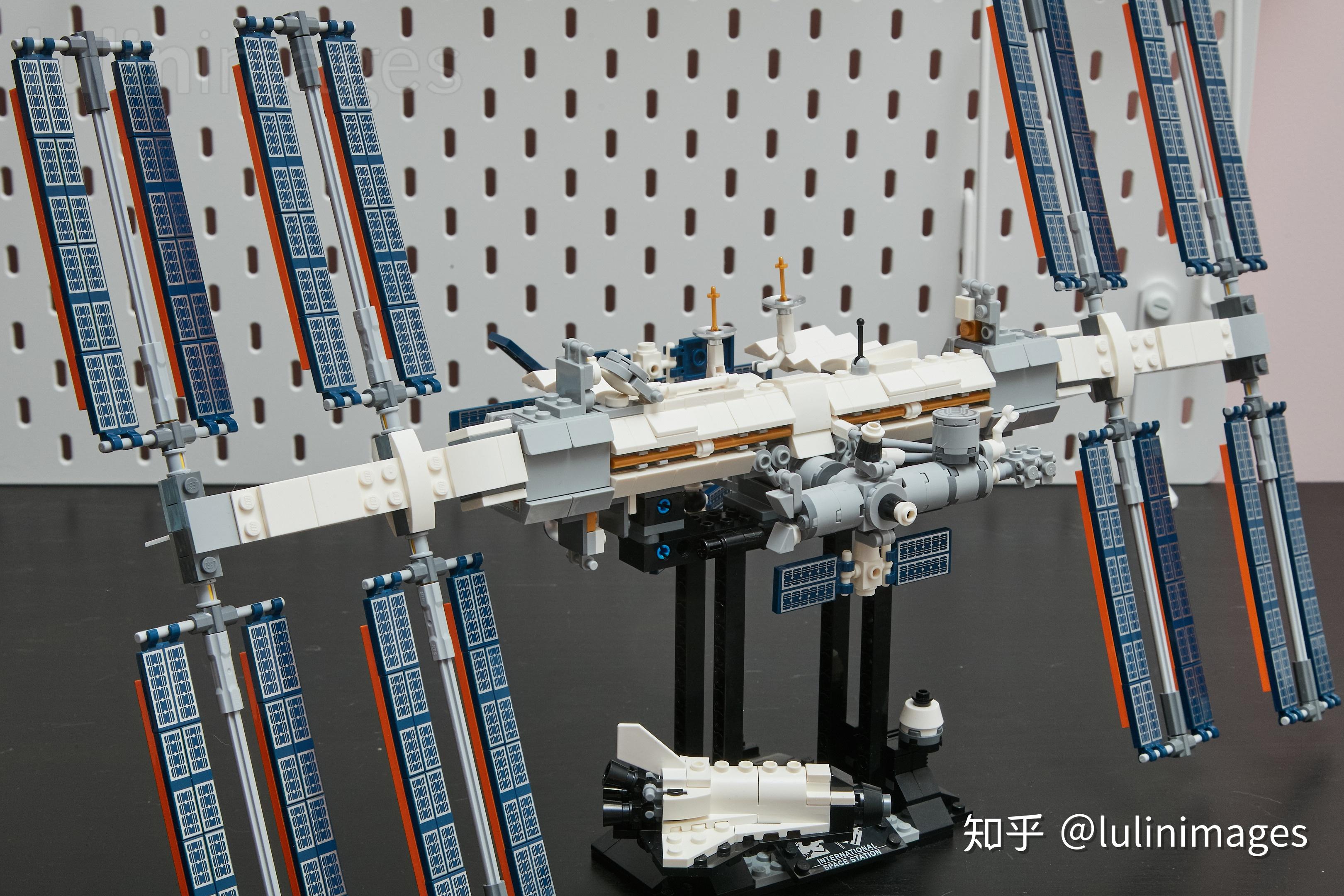 用乐高演示国际空间站建造过程是什么体验