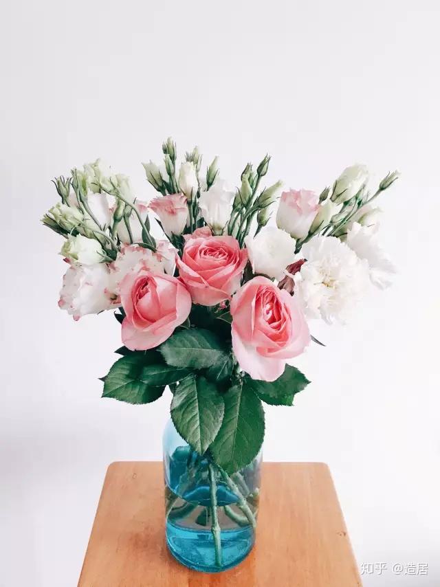 怎么搭配花材 v2-dad34e720d6184b9605919b3812206d8_r.jpg