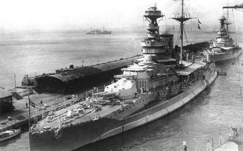 新型的"超无畏舰",例如俄里翁级,乔治五世级以及铁公爵级战列舰