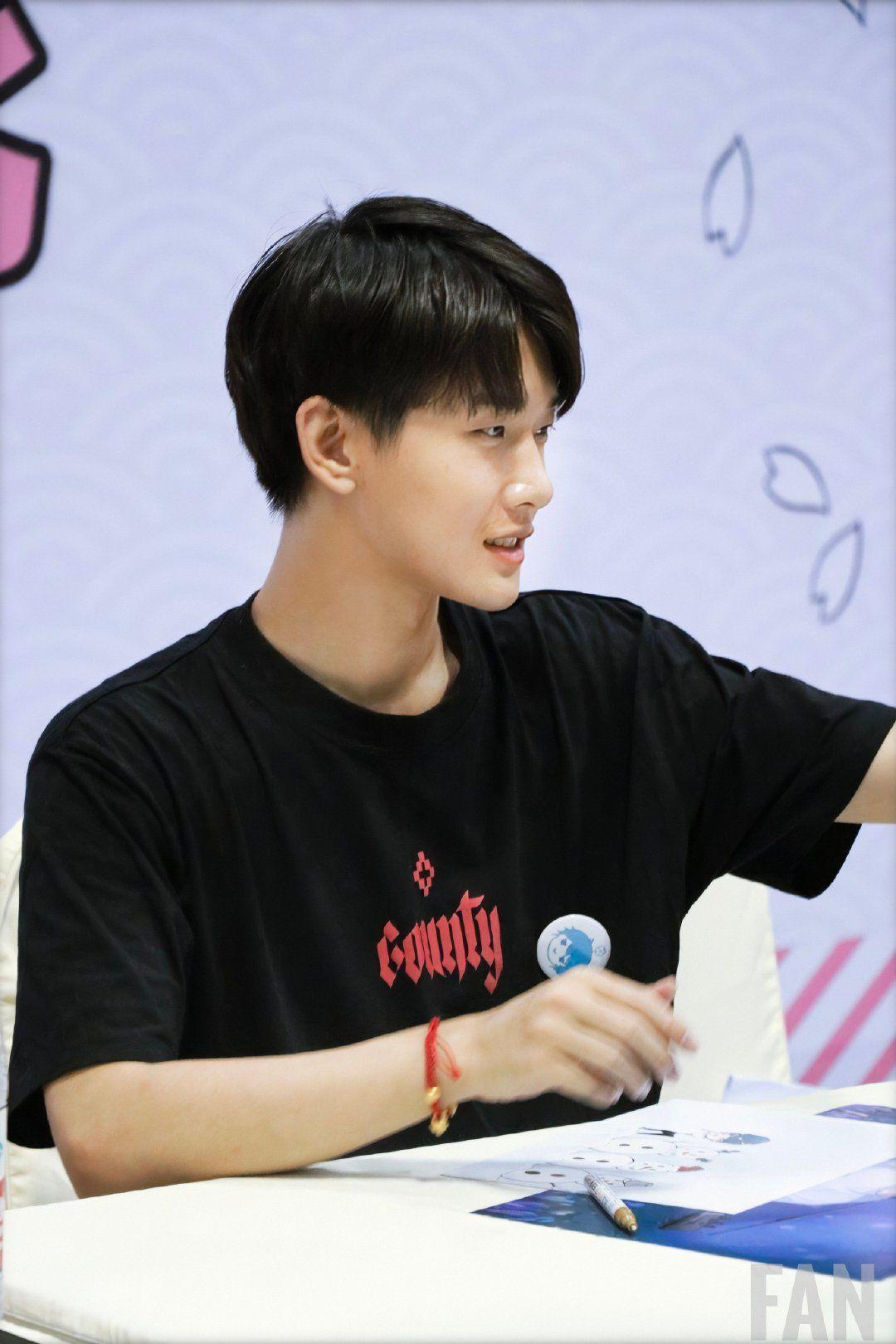 花少北的颜有多帅? - 知乎