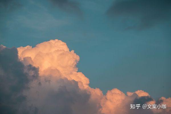 经典英文名言短(英文文案 | 值得珍藏的英语名言)