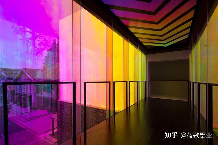 20个当代彩色玻璃建筑案例 - 知乎
