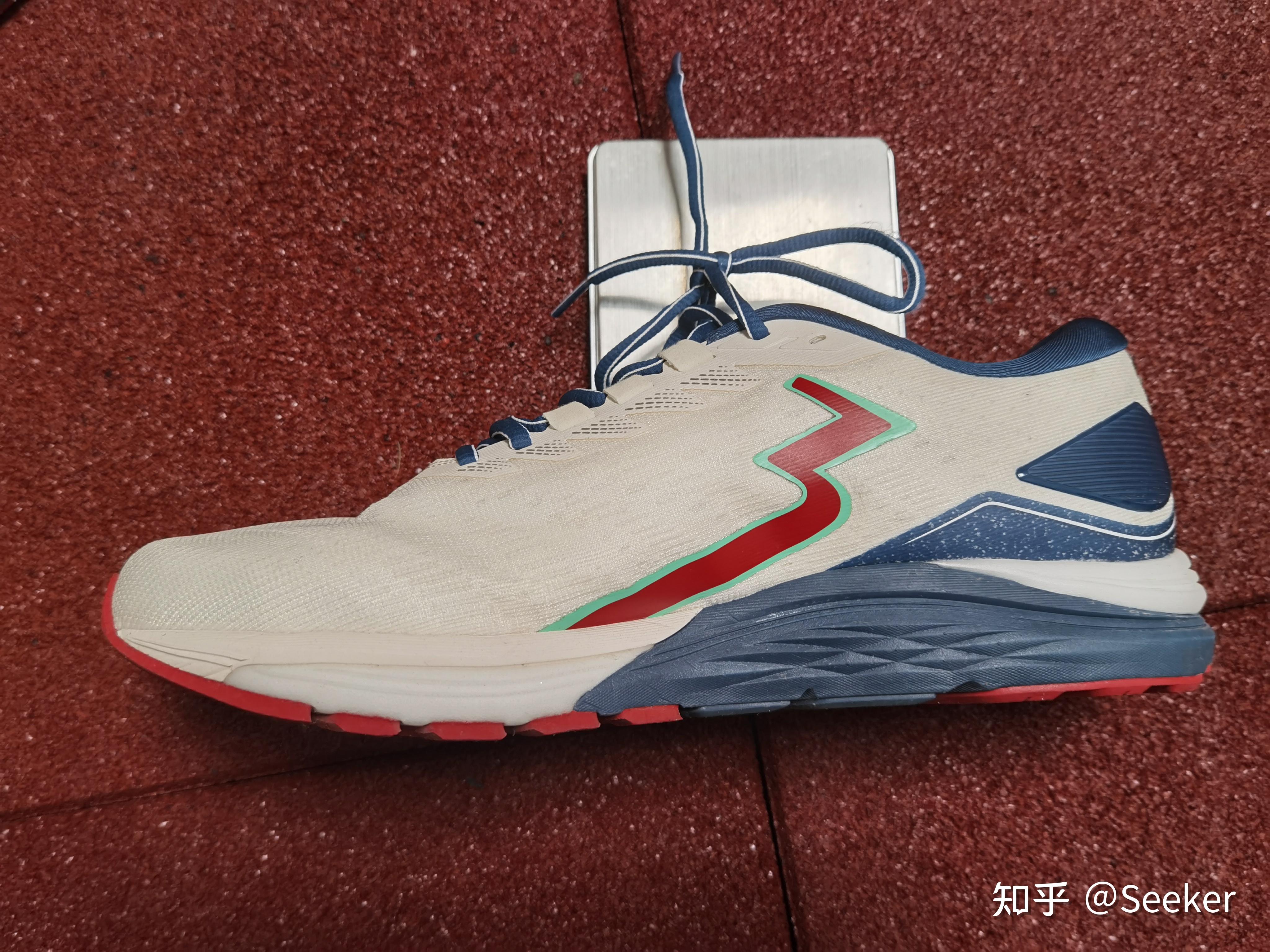 国产好跑鞋系列第七篇361国际线spires跑步56km后测评踩屎感原来是