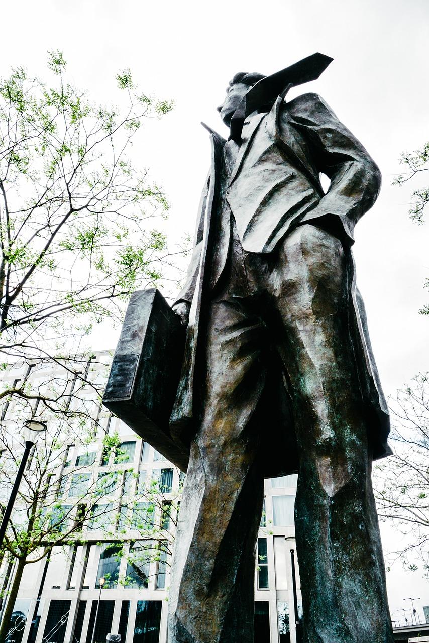 4. 铜雕艺术价值