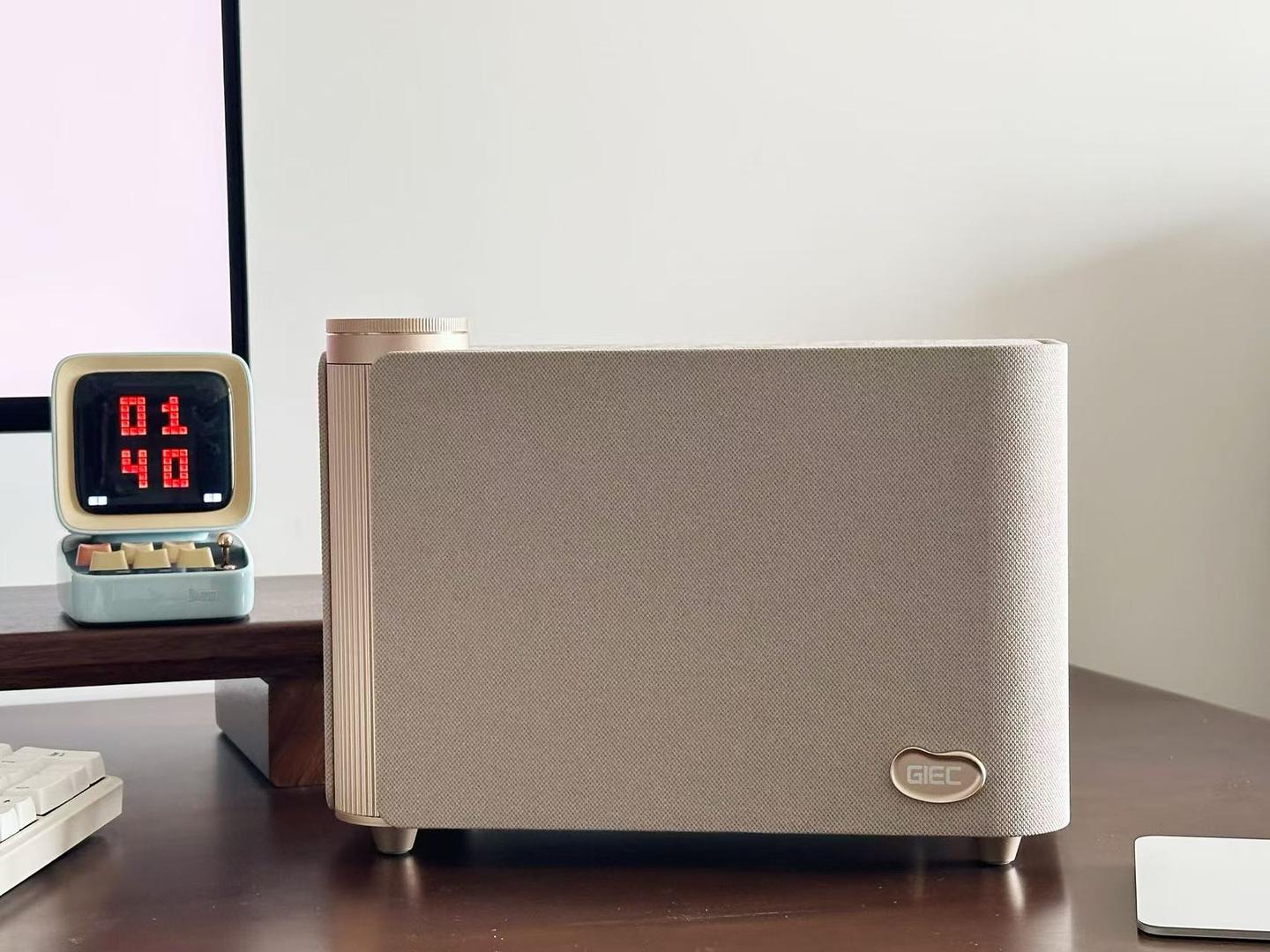 联名 QQ 音乐的音箱有多强?杰科 Q30 实测,空间音频真的不是噱头
