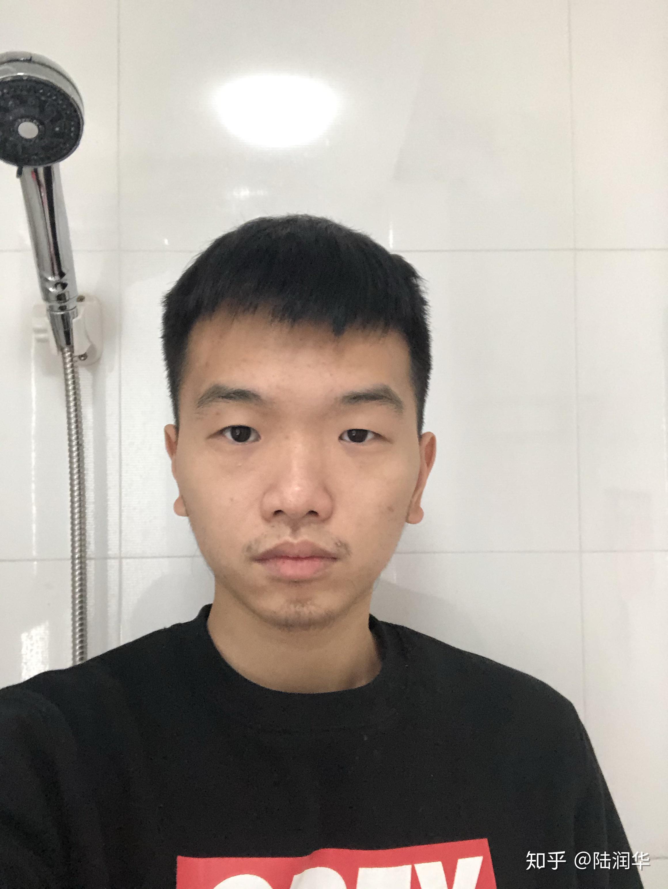 男生应该怎么自拍