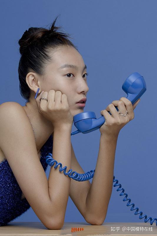 张晓彤拍摄metooworkshop广告大片