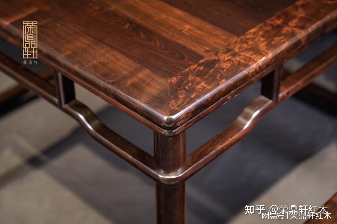 荣鼎轩:四仙桌——不一样的“圆包圆” - 知乎