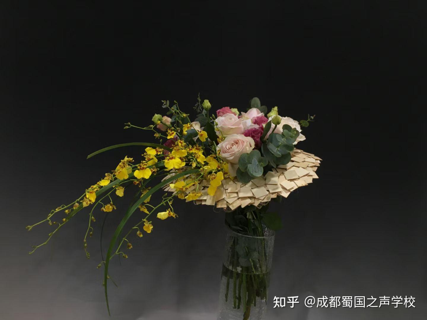 西式插花技巧解析教程,实用的插花技巧