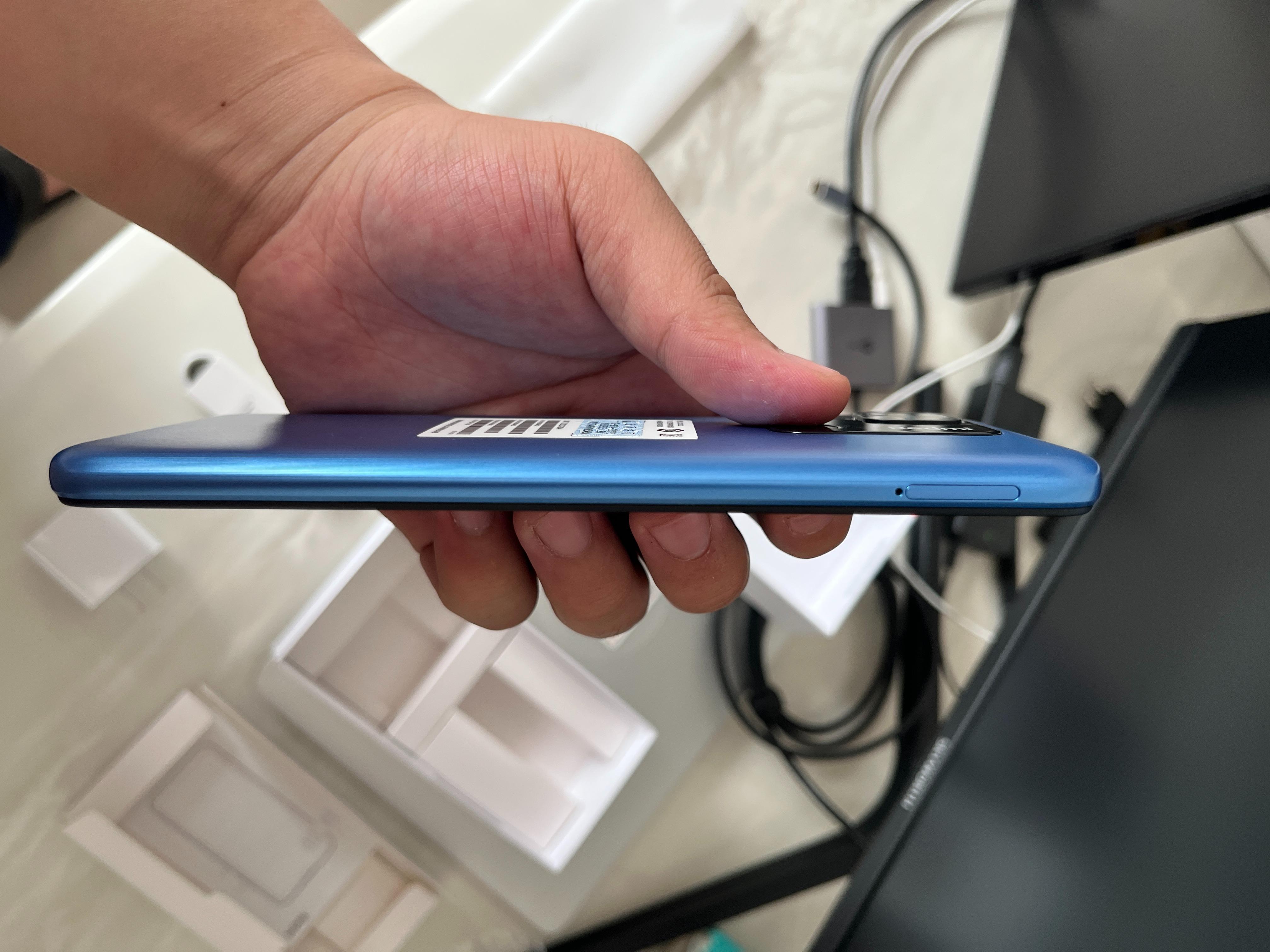 给老人用的智能机redmi10a红米10a开箱