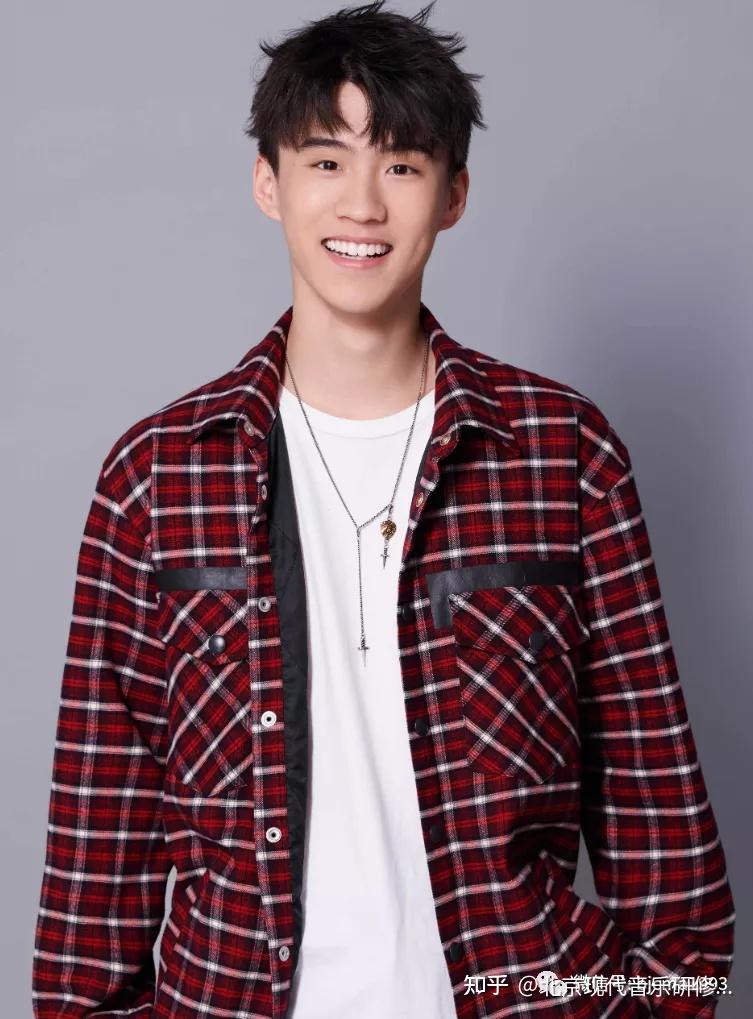 程宁艺卓李宏毅吴俊余吴映香丁泽仁斑马森林 曹宁金春花王子奇淡淡历