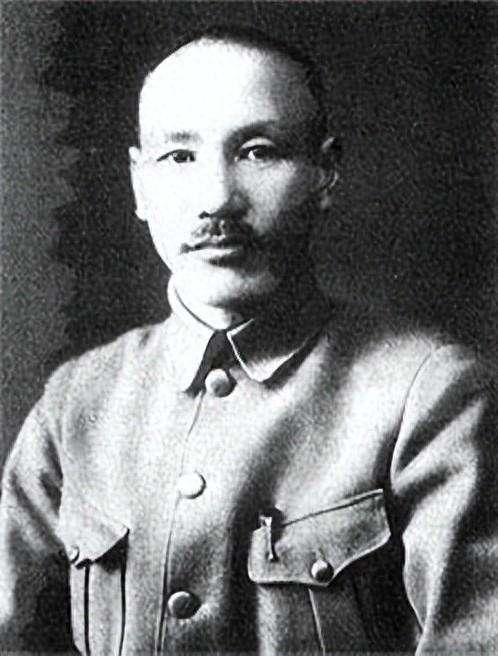 蒋介石离世后，严家淦担任接班人。蒋经国为何三年才取代？ - 知乎