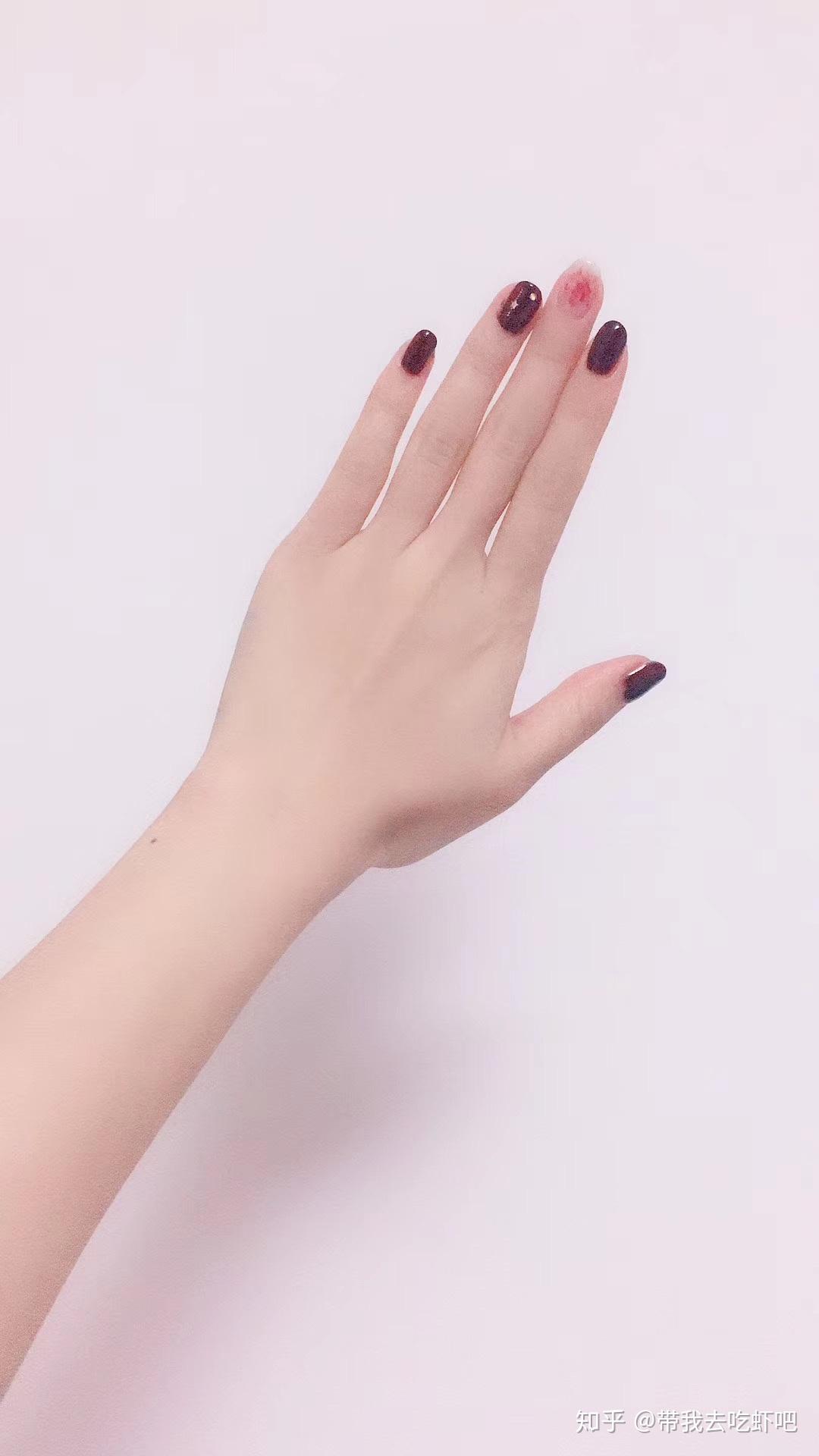 女生的手怎样变好看