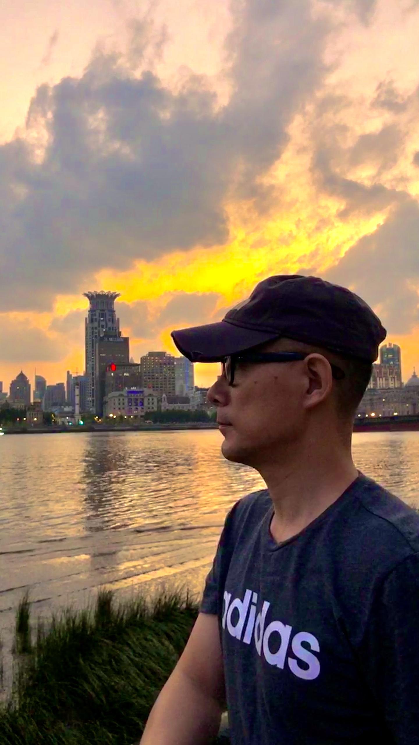 全球最大企业苹果市值17.15万亿，相当于4个上海，17.5个华为。 - 知乎