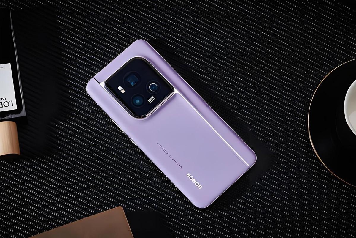 荣耀新机高达6999水桶旗舰无短板网友真把自己当华为了