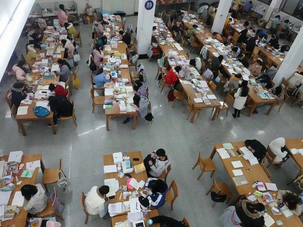 在汉江师范学院里有哪些适合学习的地方?