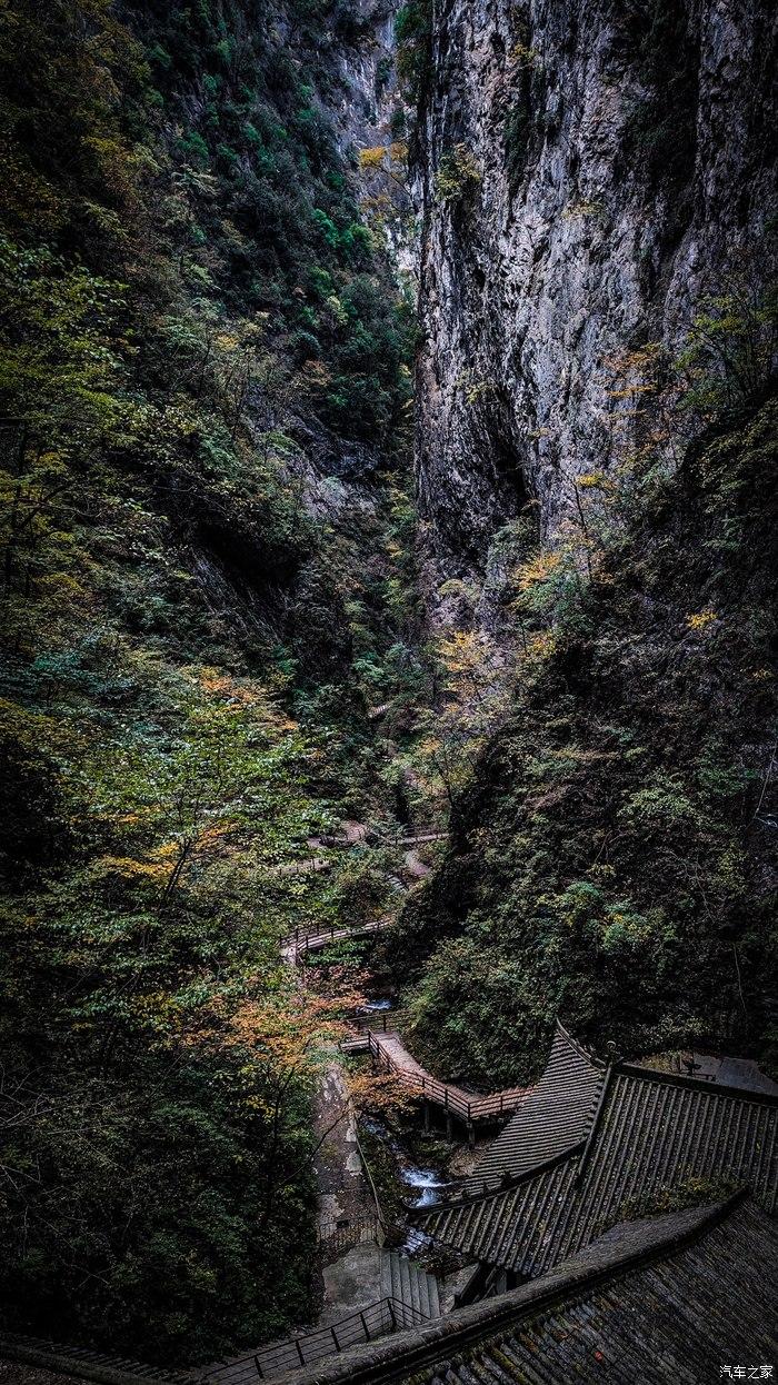 一人一唐,自驾洛南金丝峡,瞰五彩斑斓深秋神瀑峡沟