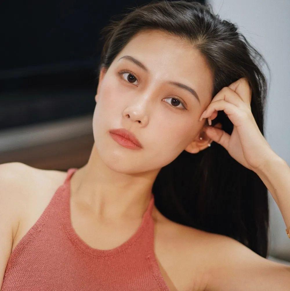 文艺感的港风女生头像 - 知乎