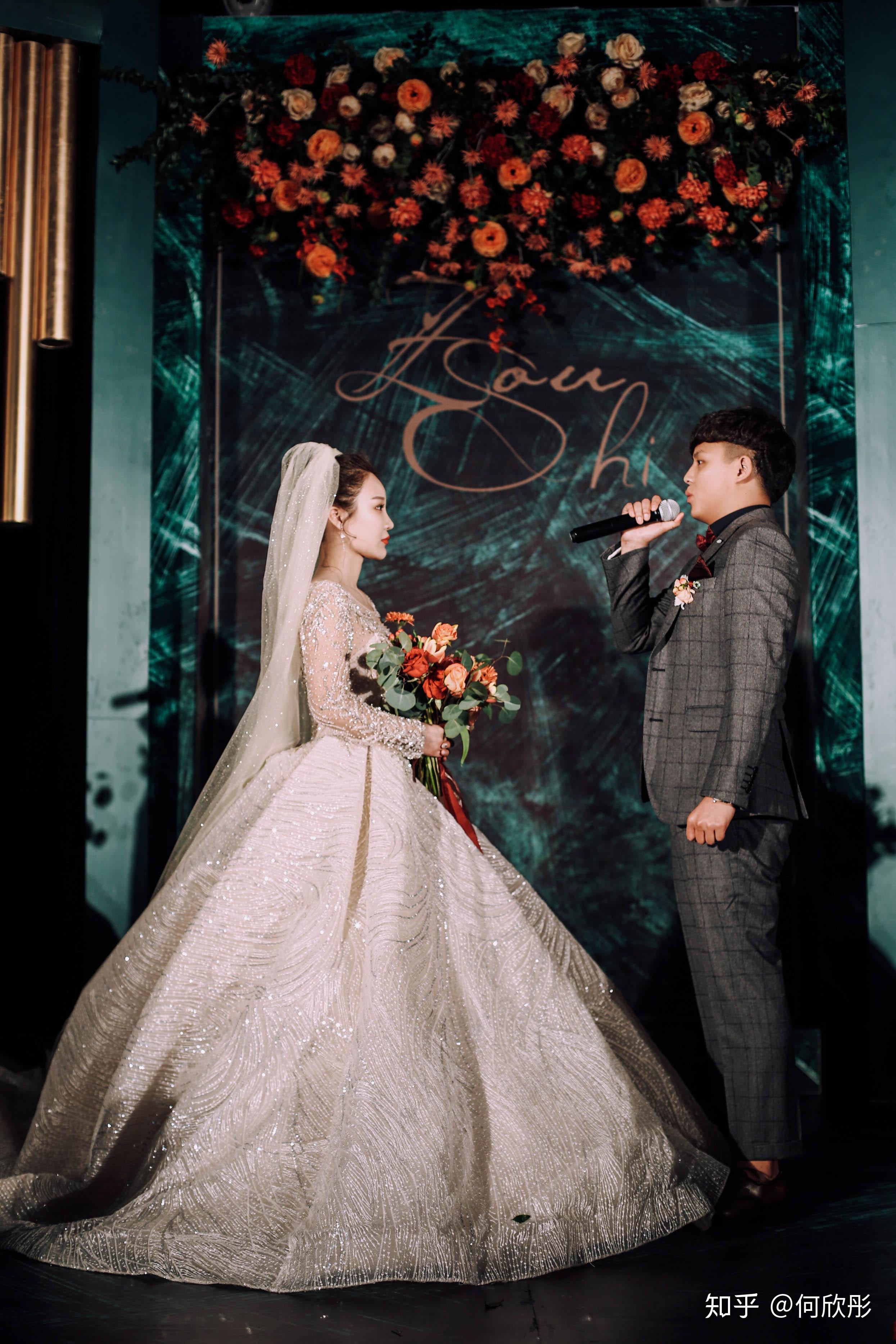 准备做婚礼跟拍可以推荐下镜头吗