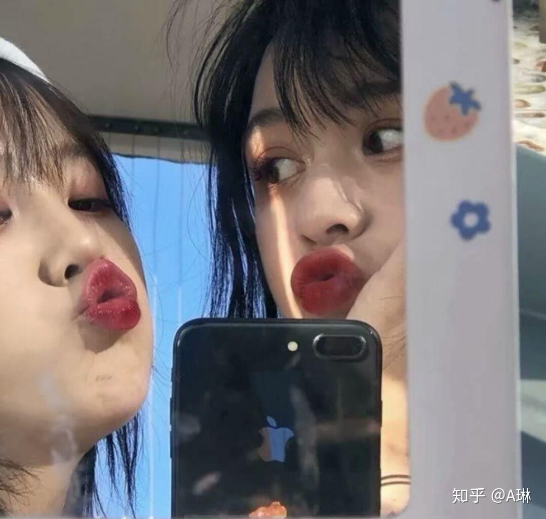 有没有比较甜的les情头就是百合头像