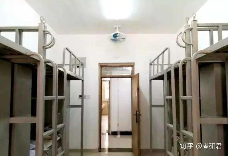天津中医药大学可住宿的主要是北院,中院,东院.
