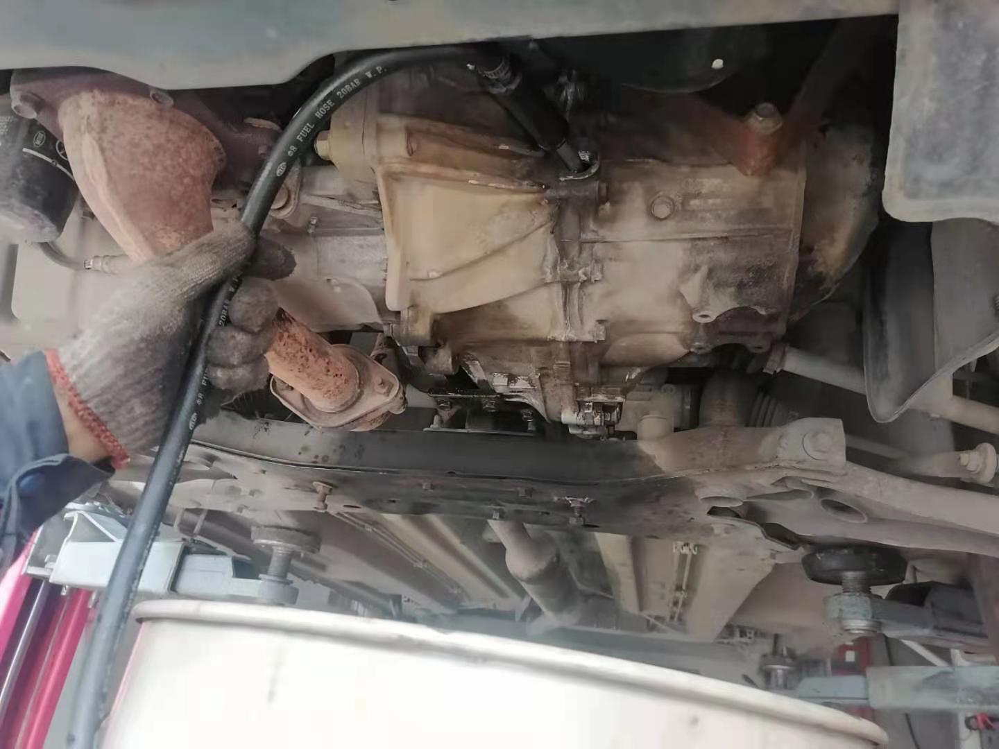 变速器坏了怎么安 v2-dcb9755f10118abaa6b1eb01fabc2b24_r.jpg