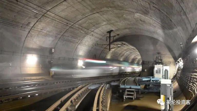 该隧道仿造连接英,法的英吉利海峡隧道,两端分别是苏格兰的stranraer