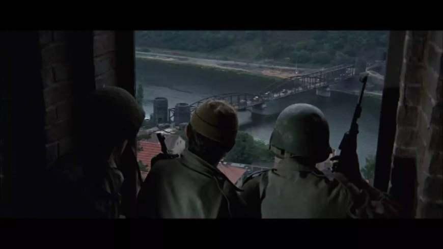 美国二战电影《雷玛根大桥》老片新看