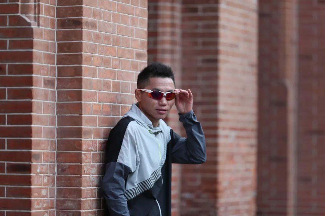 岑万江|"草根跑者"的成功之路 - 知乎