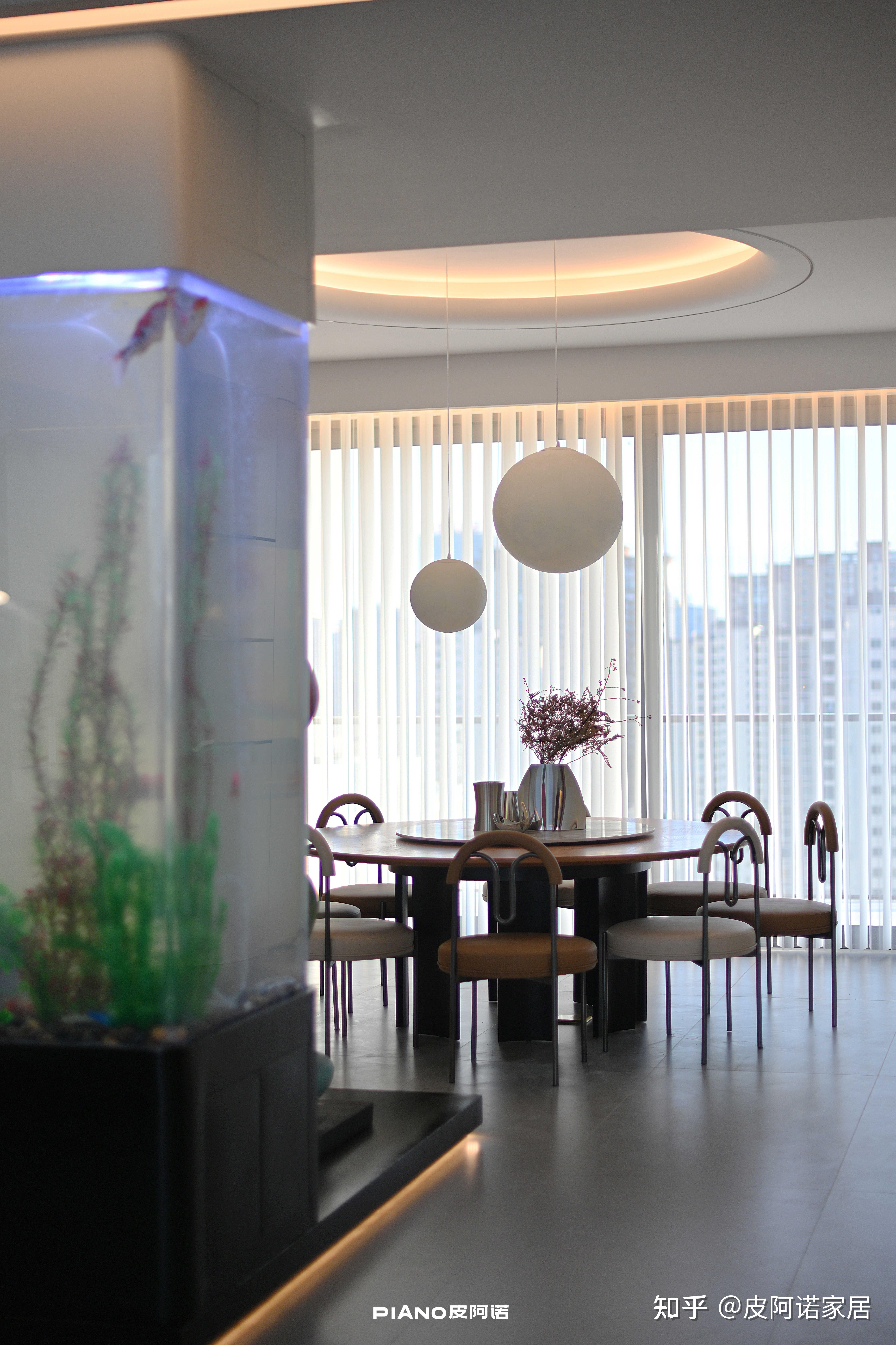 客厅全是落地窗怎么装修好看?